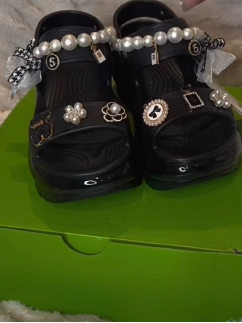 Crocs Black Women's Embellished Platform Sandals - Brand:crocs